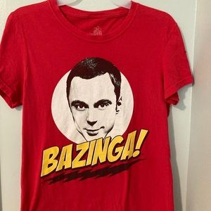 The big bang theory size Large red T-shirt .